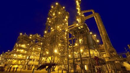 TotalEnergies : devient seul propriétaire de l'usine de recyclage chimique de plastiques de Grandpuits