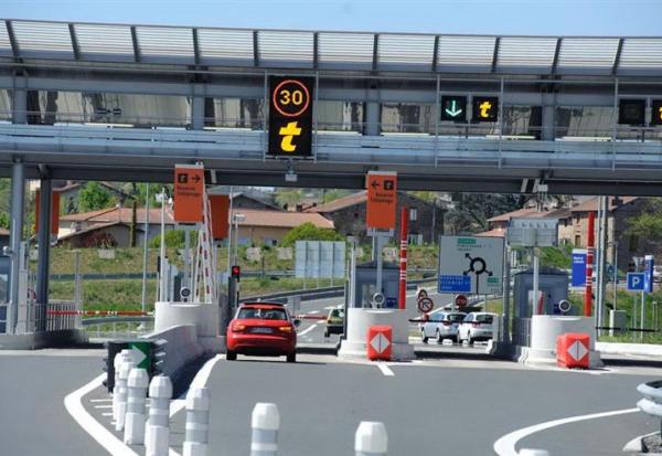 Vinci remporte un contrat de déploiement de bornes de recharge électrique en Allemagne