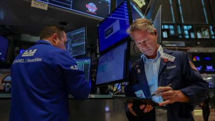Wall Street au pinacle, en attendant la baisse des taux de la Fed