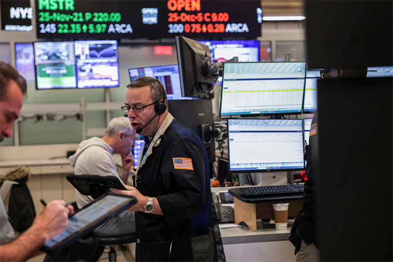 Wall Street consolide malgré le sursaut d'Alphabet