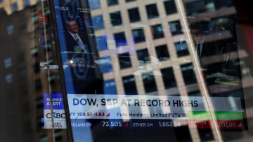 Wall Street corrige encore, alors que le pétrole flambe !