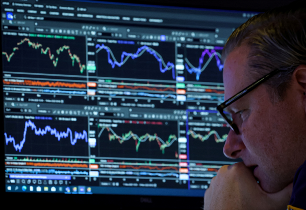 Wall Street corrige encore, après les chiffres de l'emploi et de la consommation