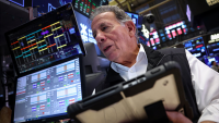 Wall Street dans le rouge avec la géopolitique et l'IA