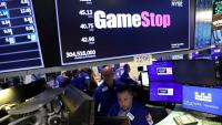 Wall Street dans le vert après les 'stats', mais GameStop retombe