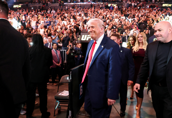 Wall Street efface ses pertes, espérant toujours un accord entre Iran et USA