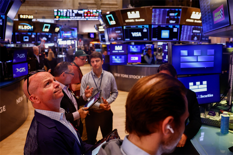 Wall Street en ordre dispersé, Dow Jones dans le rouge