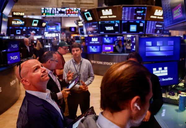 Wall Street en ordre dispersé, Dow Jones dans le rouge