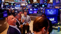 Wall Street en ordre dispersé, Dow Jones dans le rouge
