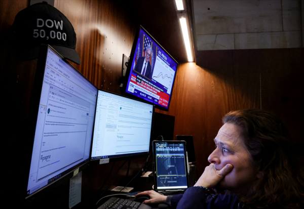 Wall Street en repli, alors que l'Iran poursuit ses frappes