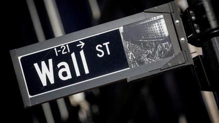 Wall Street en retrait, dans le calme