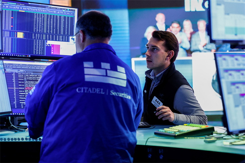 Wall Street en territoire positif, en attendant le verdict de la Fed