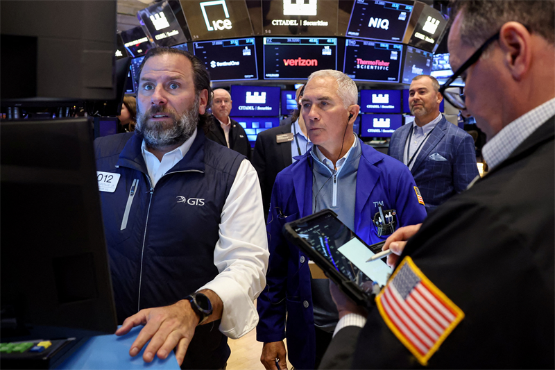 Wall Street flambe avec la fin du shutdown et le "dividende Trump"