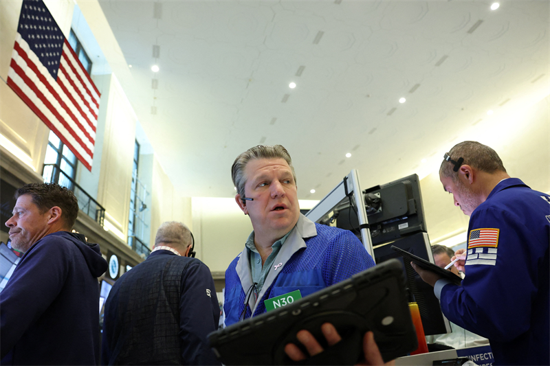 Wall Street flirte avec les sommets, malgré les tensions géopolitiques