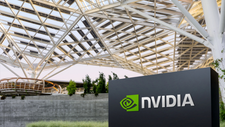 Wall Street grimpe en attendant Nvidia