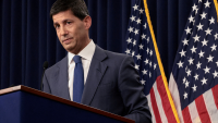 Wall Street hésite avant l'intervention de Kevin Warsh