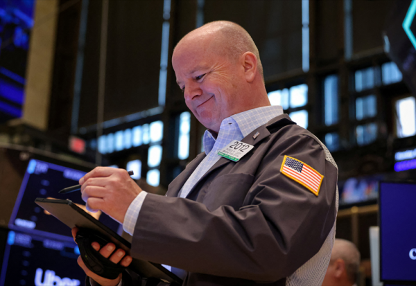 Wall Street hésite, malgré les bons chiffres de l'inflation