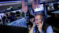 Wall Street : le Dow Jones de retour au sommet