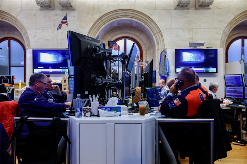 Wall Street : le Nasdaq au sommet avec SpaceX