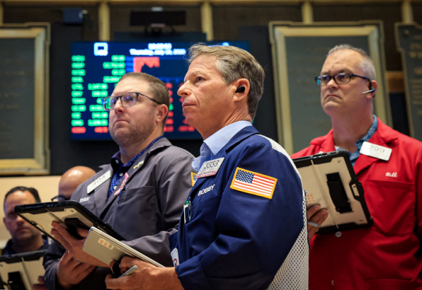 Wall Street : le Nasdaq dévisse avec Netflix, SpaceX et les 'puces'