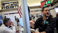 Wall Street : le Nasdaq reste sous pression après un plongeon du Kospi