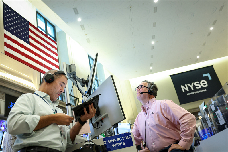 Wall Street : le Nasdaq sous pression avec les 'puces'