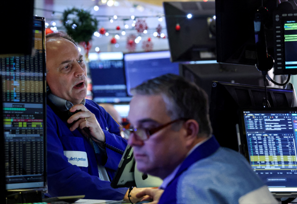 Wall Street : le rouge domine pour débuter cette dernière semaine de l'année