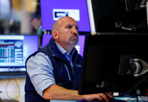 Wall Street persiste dans le vert après les records, avec les espoirs d'accord au Moyen-Orient