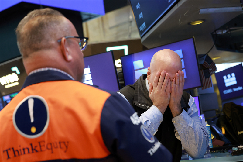 Wall Street plombé par Broadcom et les valeurs IA