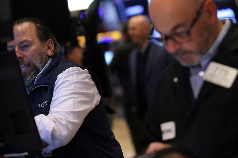 Wall Street poursuit son rebond avec les espoirs monétaires