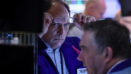 Wall Street : prudence affichée, après les records du S&P 500