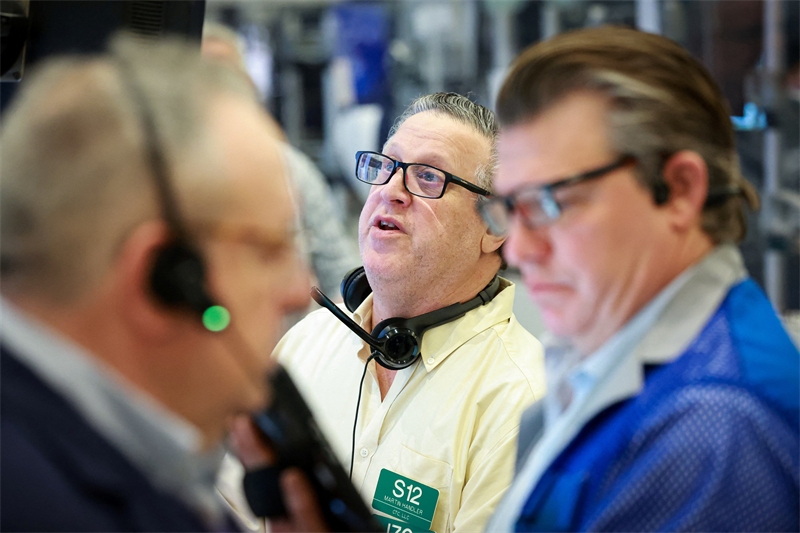 Wall Street rebondit, alors que les cours du brut fléchissent