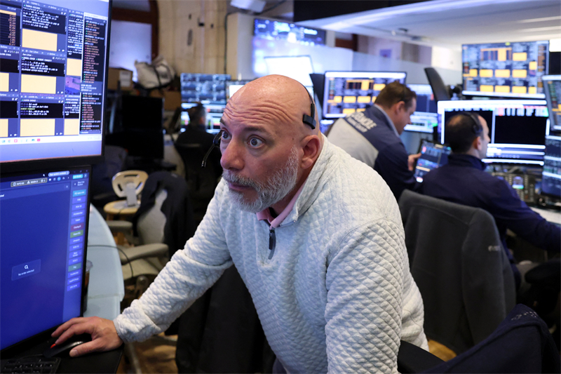 Wall Street reprend son souffle après les records