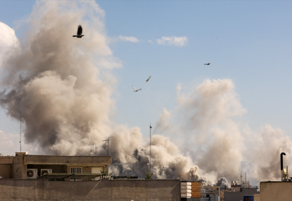 Wall Street résiste, après les attaques en Iran