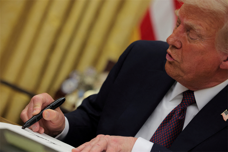 Wall Street retombe après l'intervention de Trump