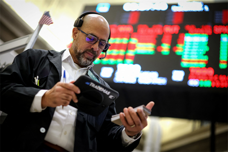 Wall Street sans grande évolution, après de nouveaux chiffres de l'emploi