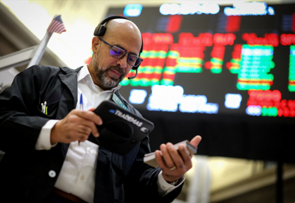 Wall Street sans grande évolution, après de nouveaux chiffres de l'emploi