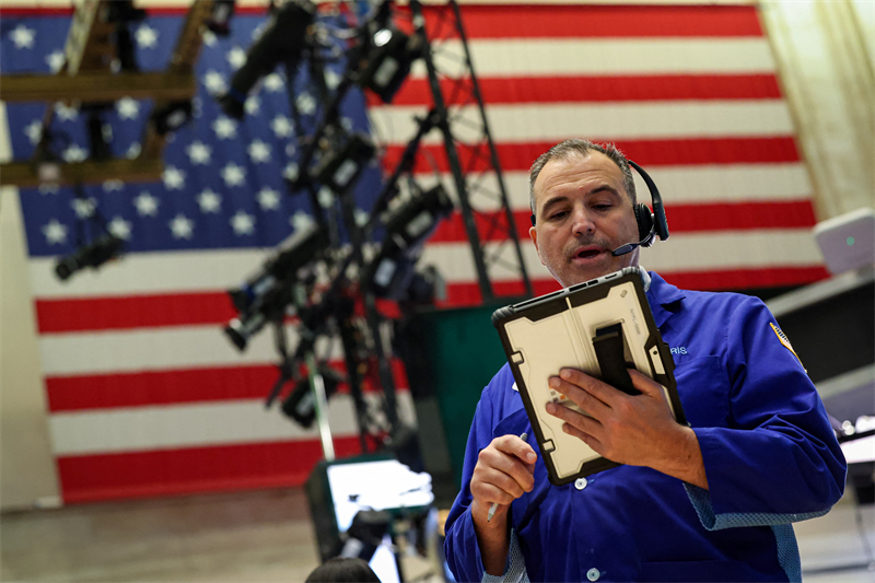 Wall Street se redresse, en attendant Alphabet, Tesla et Intel