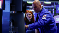 Wall Street tutoie les sommets après les mauvais chiffres de l'emploi !