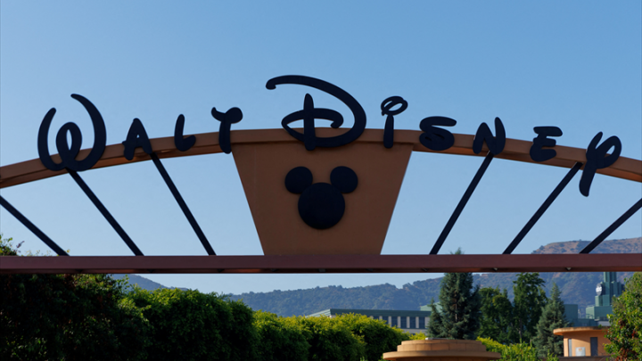 Walt Disney : Josh D'Amaro confirmé en tant que successeur de Bob Iger !