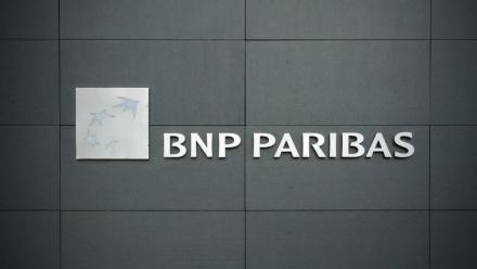 BNP Paribas confiant pour ses perspectives, l'action monte