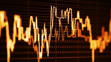 Les marchés européens hésitent, le CAC 40 continue de battre des records