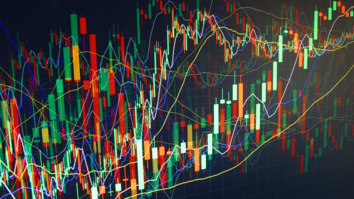 Micron poursuit son mouvement de hausse, les analystes affichent leur confiance